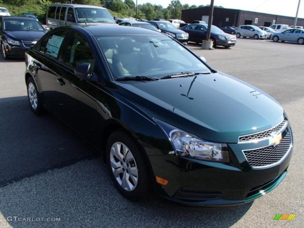 2014 Cruze LS - Rainforest Green Metallic / Jet Black/Medium Titanium photo #2