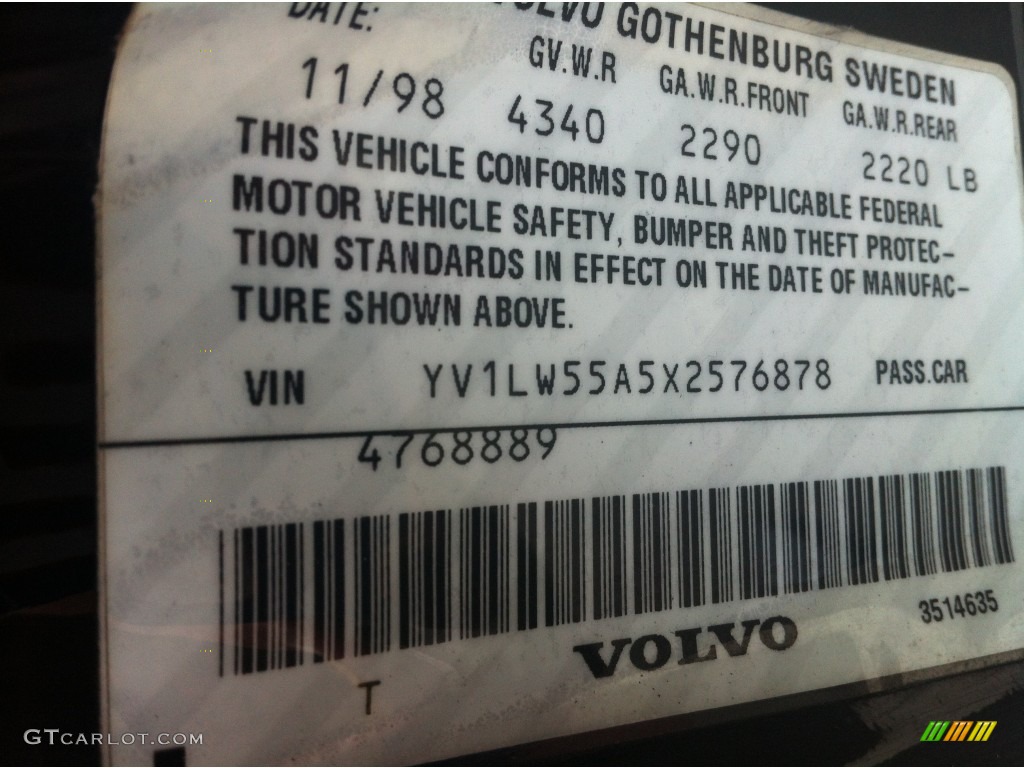 1999 V70 Wagon - Black / Light Taupe photo #12