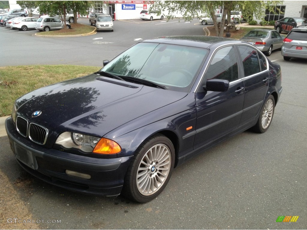 2001 3 Series 330i Sedan - Orient Blue Metallic / Grey photo #12