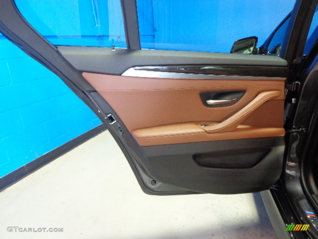 2012 5 Series 550i xDrive Sedan - Dark Graphite Metallic II / Cinnamon Brown photo #30
