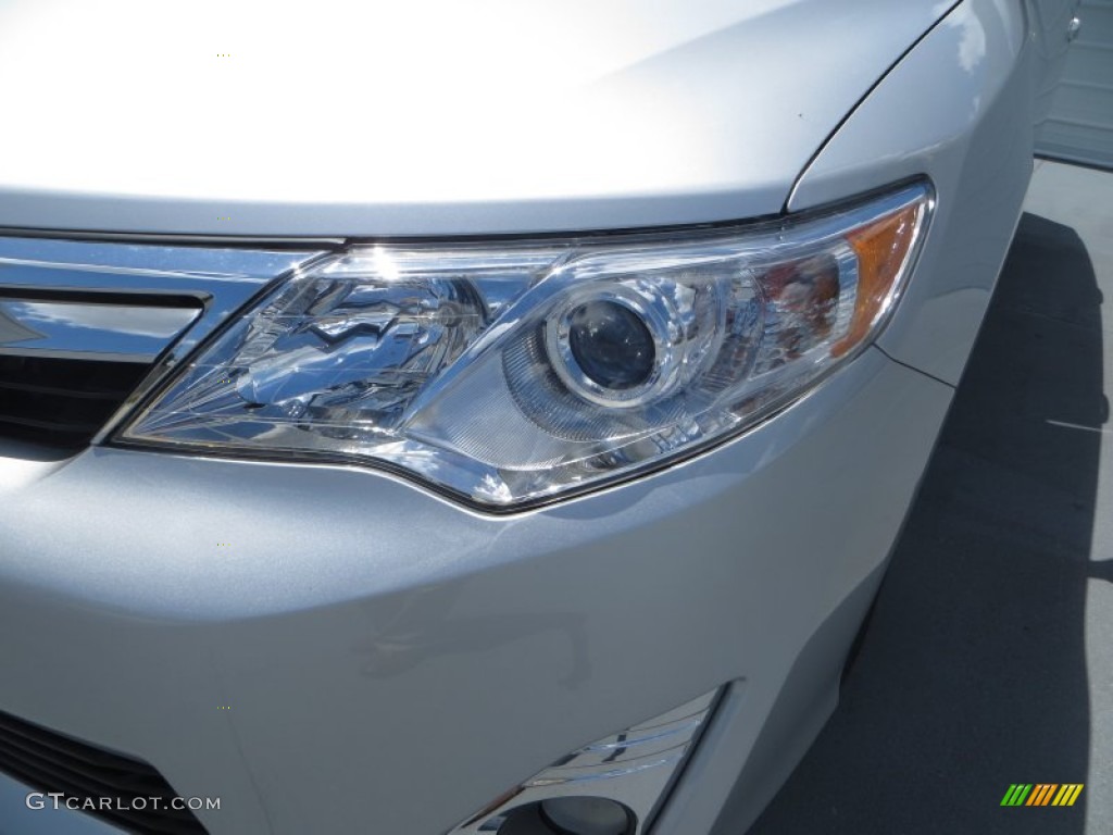 2013 Camry XLE - Classic Silver Metallic / Ash photo #9