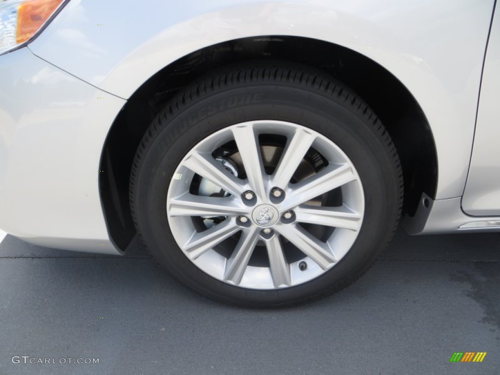 2013 Camry XLE - Classic Silver Metallic / Ash photo #12