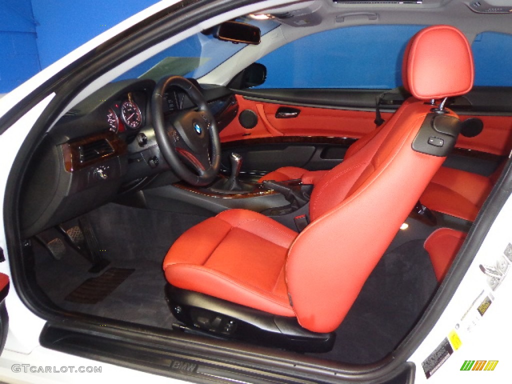 2011 3 Series 328i xDrive Coupe - Alpine White / Coral Red/Black Dakota Leather photo #27