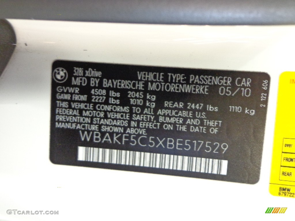 2011 3 Series 328i xDrive Coupe - Alpine White / Coral Red/Black Dakota Leather photo #30