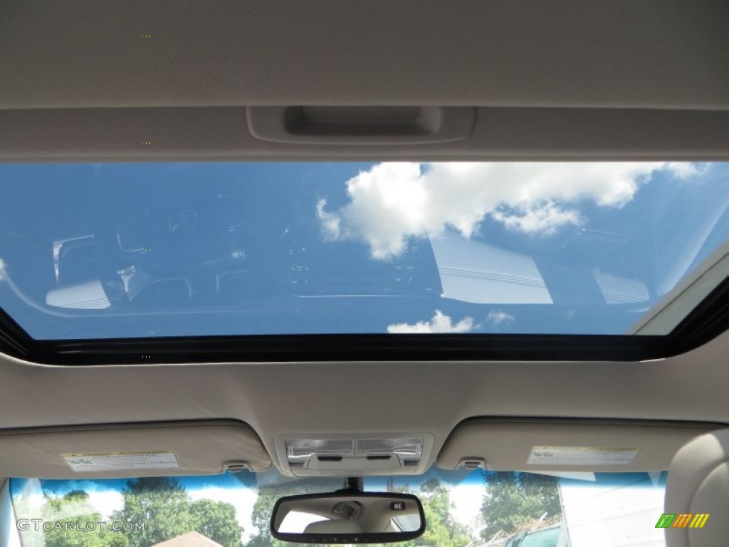2013 Avalon XLE - Nautical Blue Metallic / Light Gray photo #28
