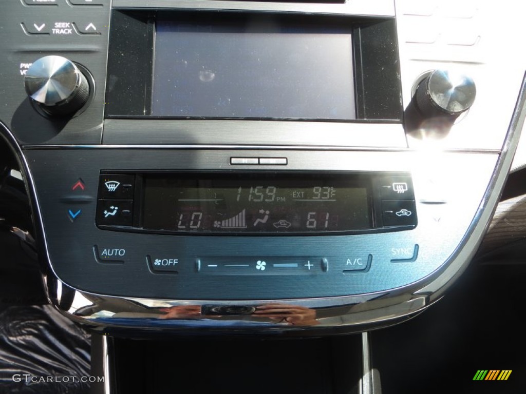 2013 Avalon XLE - Nautical Blue Metallic / Light Gray photo #35