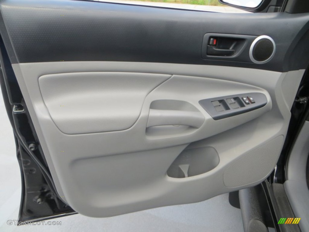 2013 Toyota Tacoma TSS Double Cab 4x4 Door Panel Photos