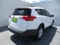 Super White - RAV4 LE Photo No. 4