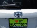 Super White - RAV4 LE Photo No. 7