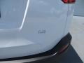 Super White - RAV4 LE Photo No. 8
