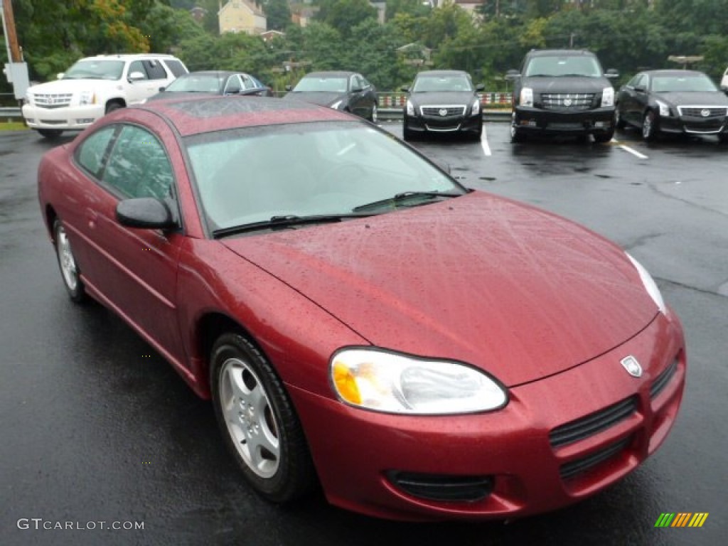 Ruby Red Pearl 2002 Dodge Stratus SE Coupe Exterior Photo #84902438