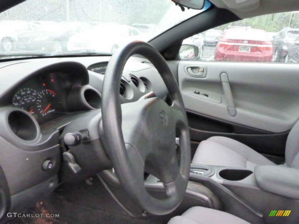 2002 Dodge Stratus SE Coupe Black/Light Gray Steering Wheel Photo #84902684