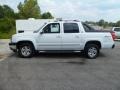 Summit White 2005 Chevrolet Avalanche LT 4x4