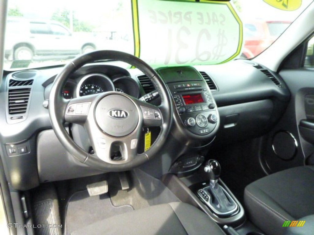 2013 Soul + - Alien Green / Black Soul Logo Cloth photo #12