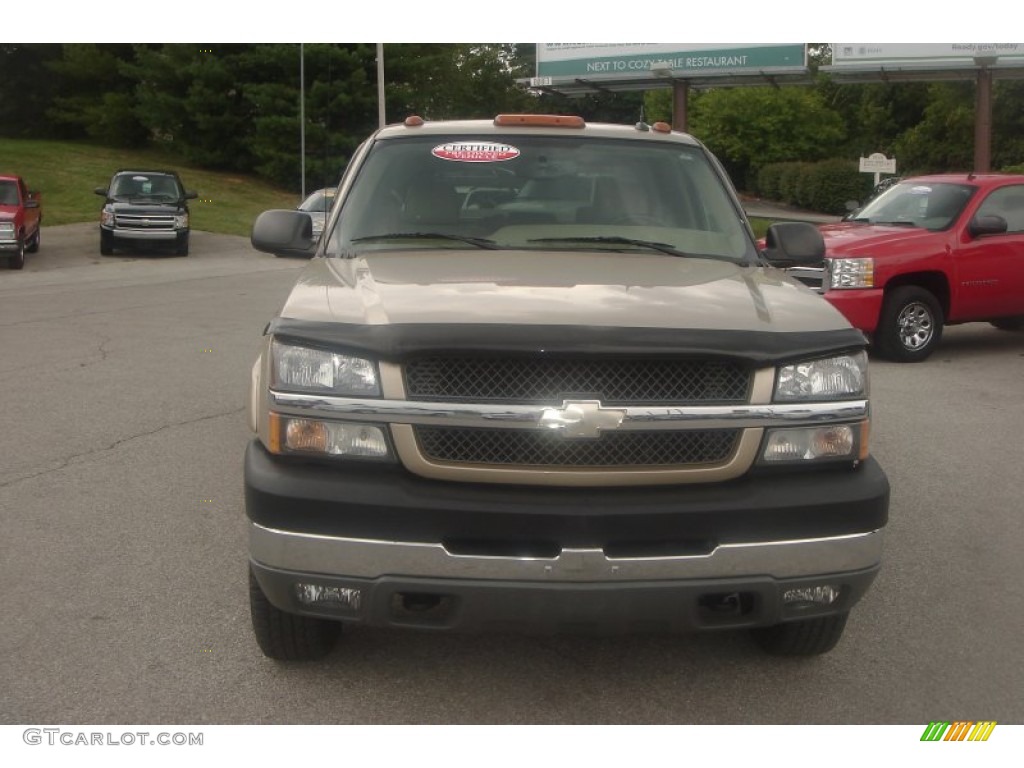 2004 Silverado 2500HD LT Crew Cab 4x4 - Sandstone Metallic / Tan photo #7