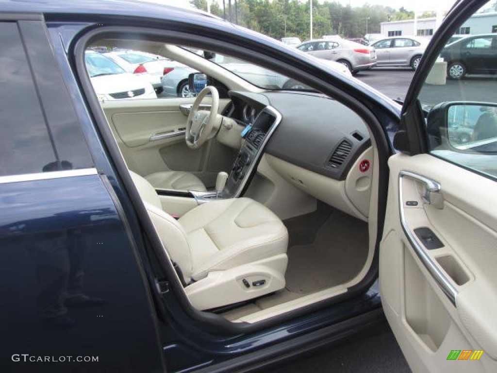 2012 XC60 3.2 AWD - Barrents Blue Metallic / Sandstone Beige/Espresso photo #17