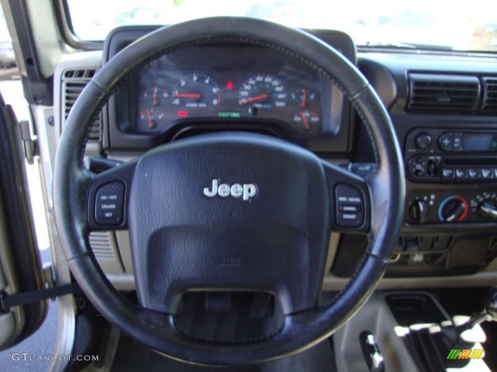 2004 Wrangler X 4x4 - Light Khaki Metallic / Khaki photo #12