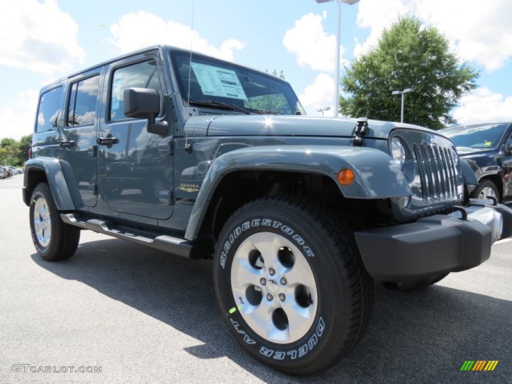 Anvil 2014 Jeep Wrangler Unlimited Sahara 4x4 Exterior Photo #84909004