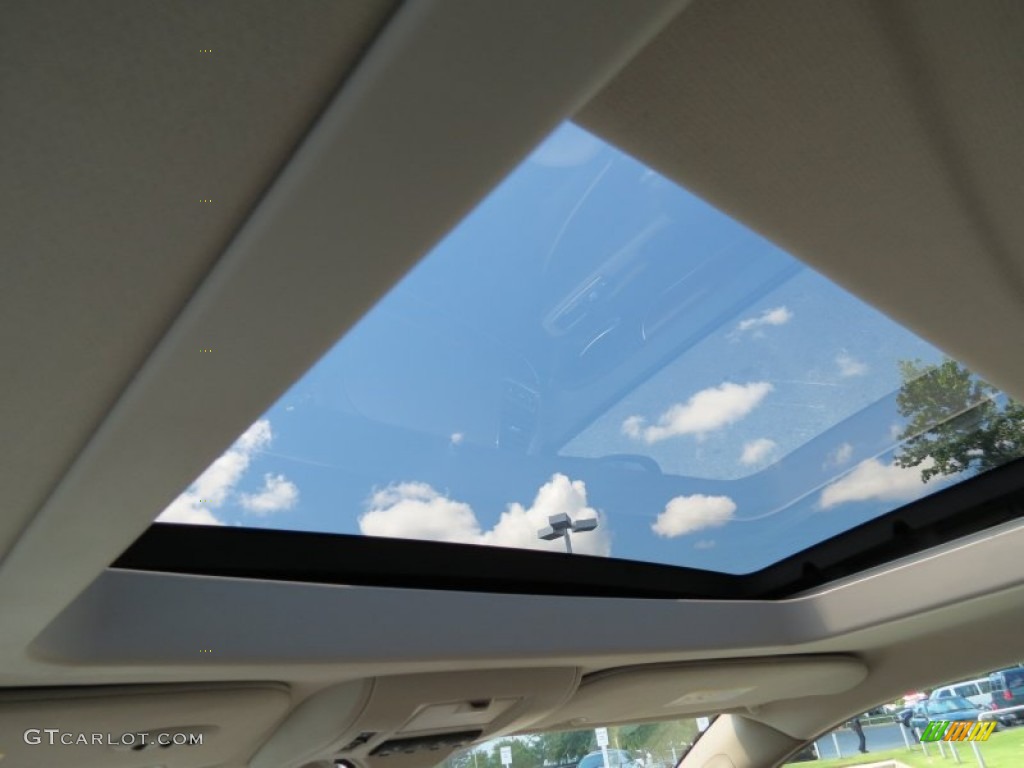 2014 Chrysler Town & Country Limited Sunroof Photo #84910717