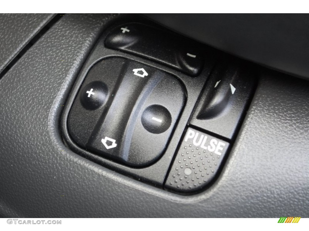 2005 Mercedes-Benz CL 600 Controls Photo #84912820