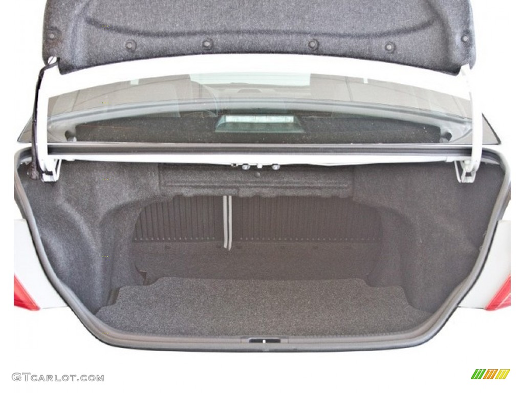 2013 Camry XLE - Super White / Ash photo #7