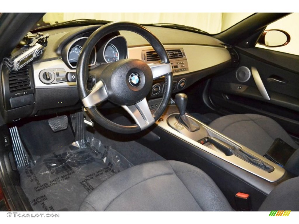 2003 Z4 2.5i Roadster - Merlot Red Metallic / Black photo #10