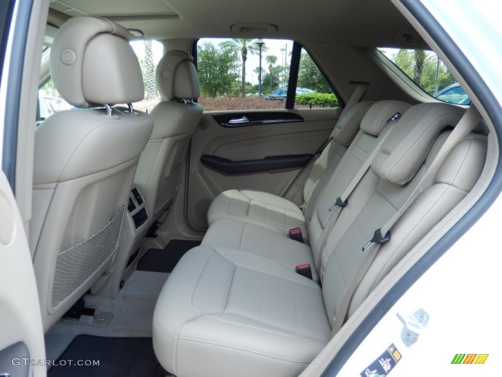 2014 ML 350 BlueTEC 4Matic - Diamond White Metallic / Almond Beige photo #8