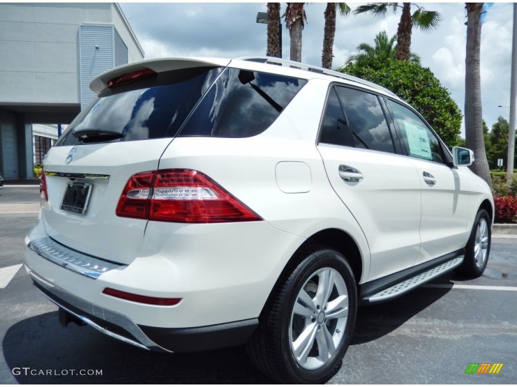 2014 ML 350 - Diamond White Metallic / Almond Beige photo #3