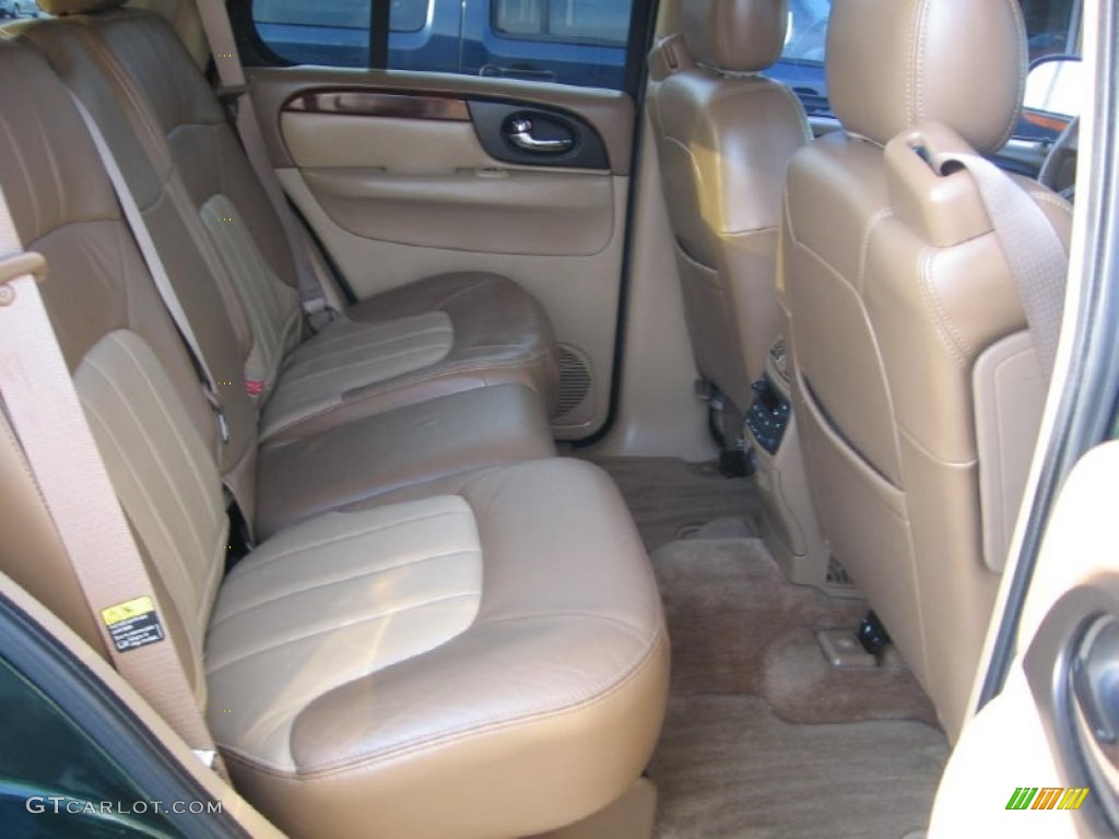 2003 Envoy SLT 4x4 - Polo Green Metallic / Light Oak photo #16