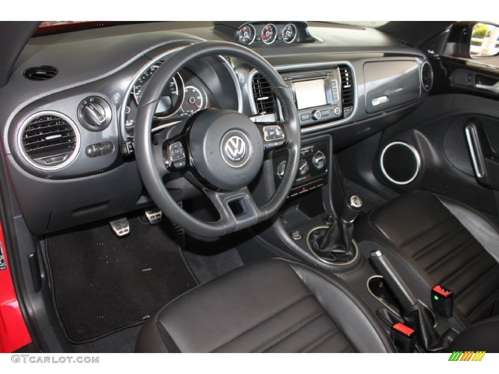 Titan Black Interior 2013 Volkswagen Beetle Turbo Convertible Photo #84919054