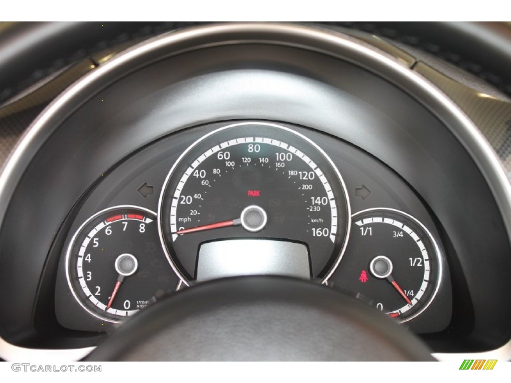 2013 Volkswagen Beetle Turbo Convertible Gauges Photo #84919420