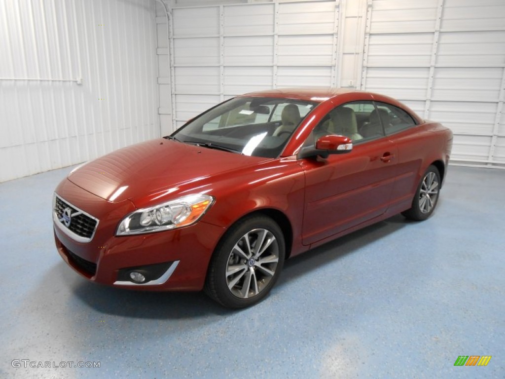 2013 C70 T5 - Flamenco Red Metallic / Calcite/Off Black photo #2