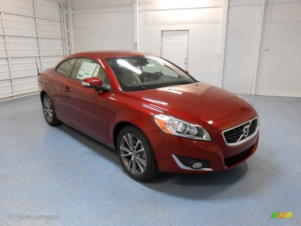 2013 C70 T5 - Flamenco Red Metallic / Calcite/Off Black photo #4