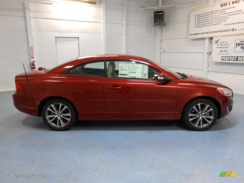 2013 C70 T5 - Flamenco Red Metallic / Calcite/Off Black photo #5