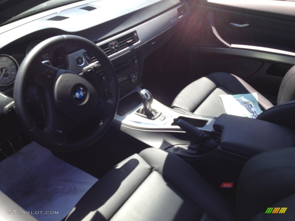 2011 3 Series 335is Coupe - Black Sapphire Metallic / Black photo #2
