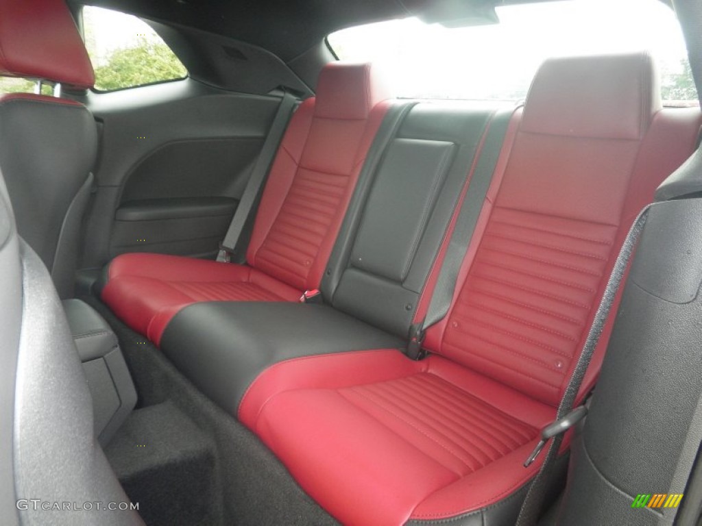 2014 Dodge Challenger R/T Rear Seat Photo #84921535