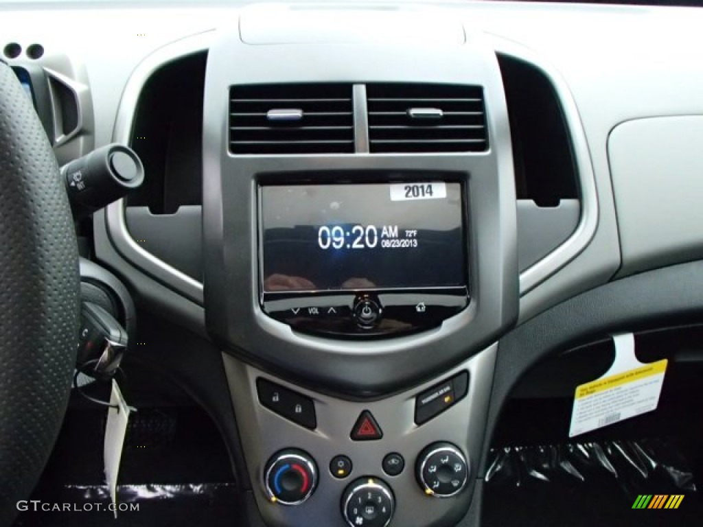 2014 Chevrolet Sonic LT Sedan Controls Photo #84922243