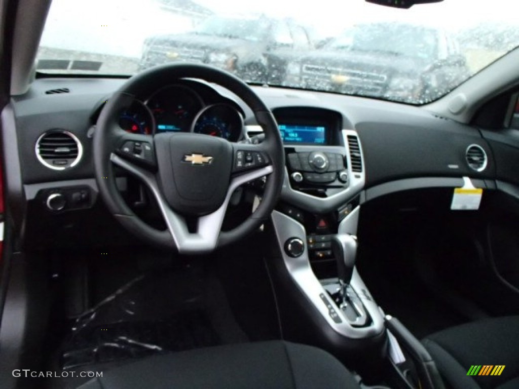 2014 Cruze LT - Crystal Red Tintcoat / Jet Black photo #14