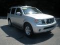 Silver Lightning Metallic 2006 Nissan Pathfinder LE