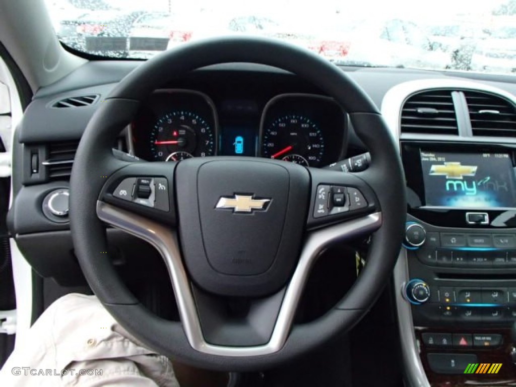 2013 Chevrolet Malibu LT Jet Black Steering Wheel Photo #84928138