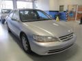 2002 Satin Silver Metallic Honda Accord SE Sedan  photo #5