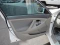 Super White - Camry LE Photo No. 10