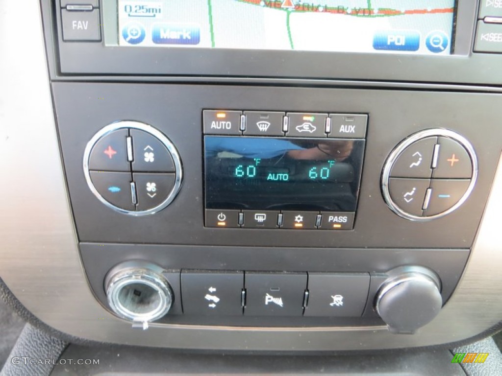 2007 Chevrolet Tahoe Z71 Controls Photos