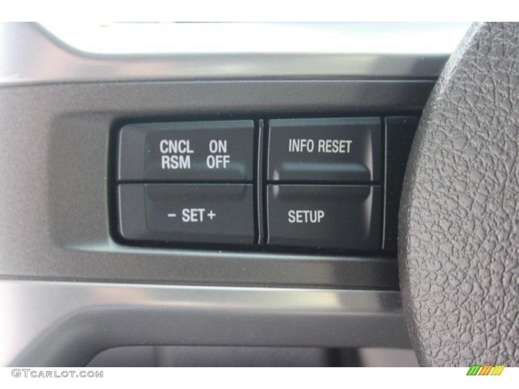 2013 Ford Mustang V6 Coupe Controls Photo #84934753