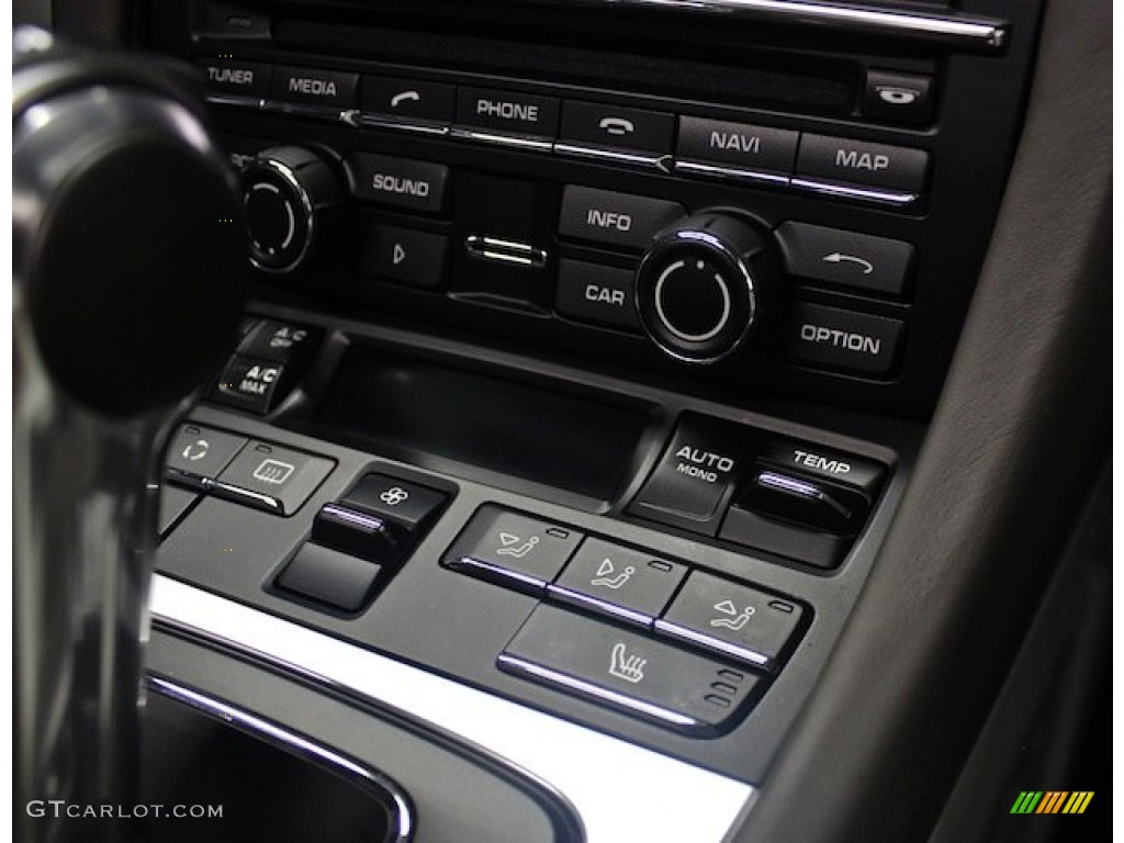 2013 Porsche Boxster S Controls Photo #84935662