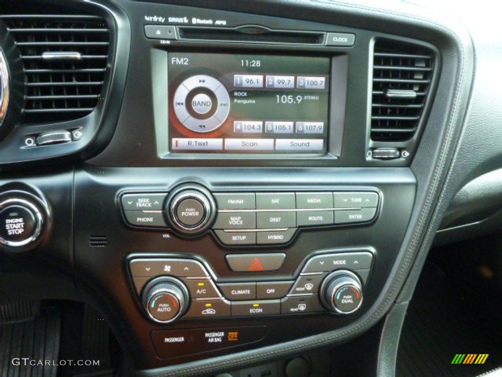 2011 Kia Optima Hybrid Controls Photo #84939448