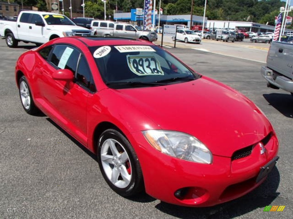 2007 Eclipse GS Coupe - Pure Red / Dark Charcoal photo #2