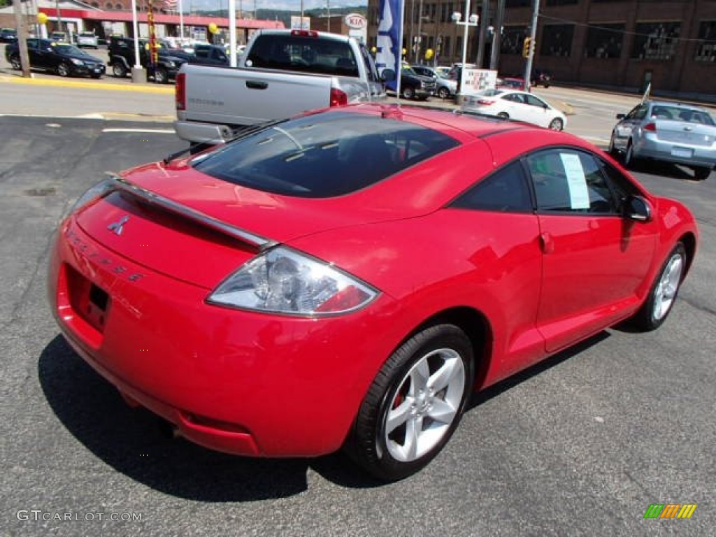 2007 Eclipse GS Coupe - Pure Red / Dark Charcoal photo #8