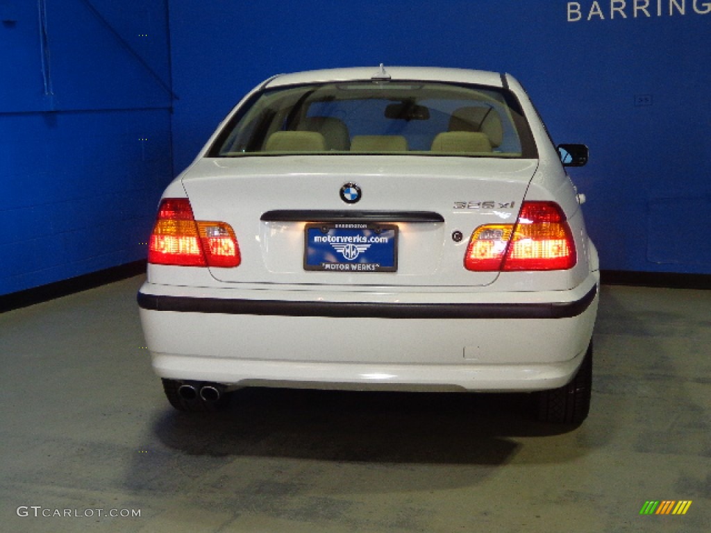 2004 3 Series 325xi Sedan - Alpine White / Black photo #7