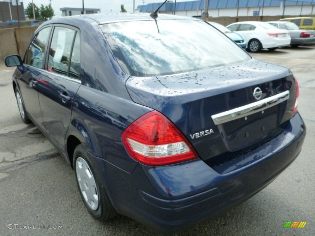 2009 Versa 1.8 S Sedan - Blue Onyx / Charcoal photo #5
